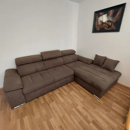 Apartment 2 *